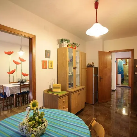 Red Flower House * Otranto